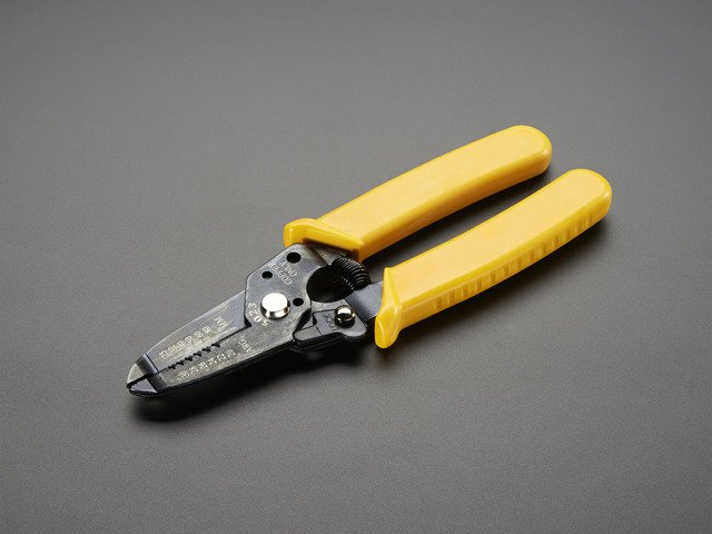 Multi-size wire stripper & cutter - 5023